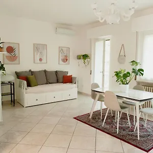  Appartamento 14K Green House Peschiera Del Garda, 5Min Da Gardaland Italia